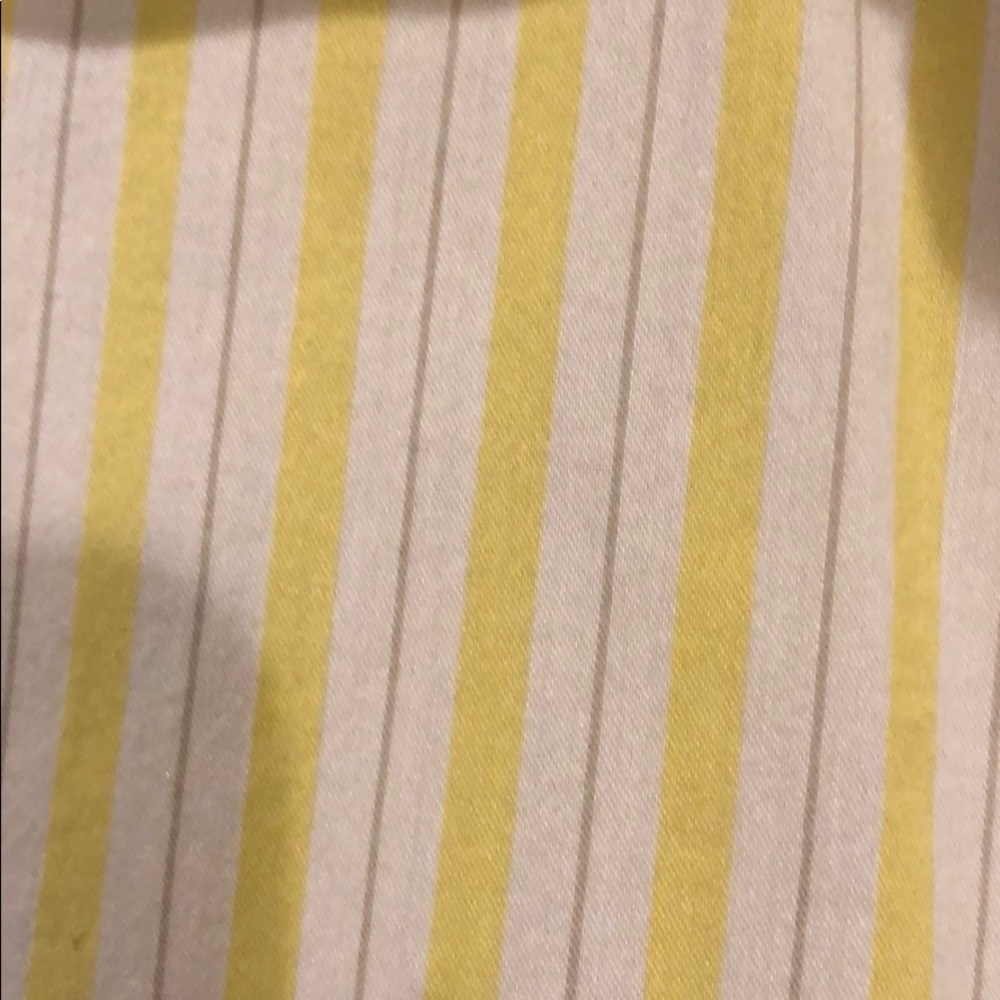 Button down shirt - Picture 2 of 4